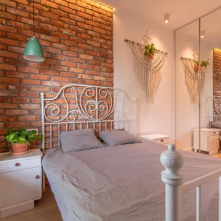 Rzut Beretem Apartment *